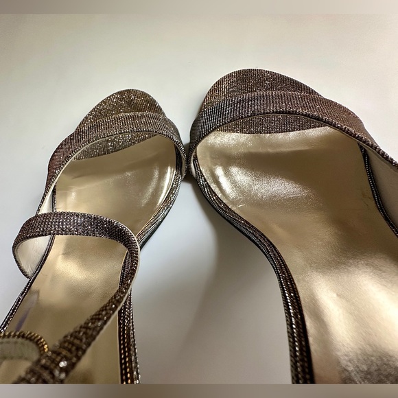 ✨STUART WEITZMAN Vixen Glitter Metallic Woven Strappy Sandals Pyrite Size 6.5 - Picture 10 of 16
